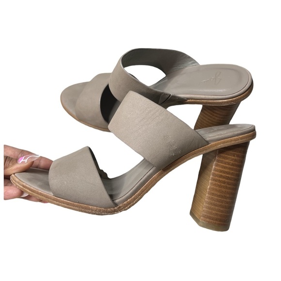 Joie Taupe Grey Heels Size 38/US 8 - Picture 1 of 4